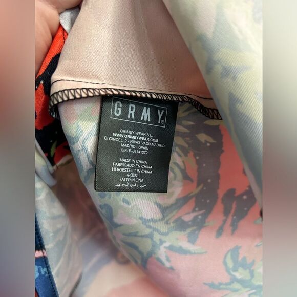 GRMY Ocean Getaways Shirt Size L - Picture 5 of 6